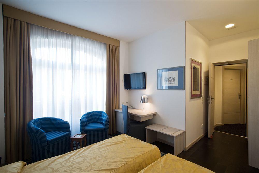 Hotel Appia 442 Roma Eksteriør bilde
